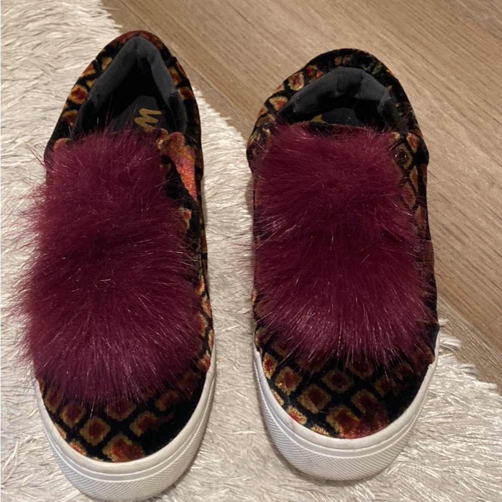 Sam Edelman Maroon Fur Slip-On Sneakers